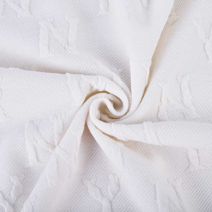 أقمشة جاكار بيضاء