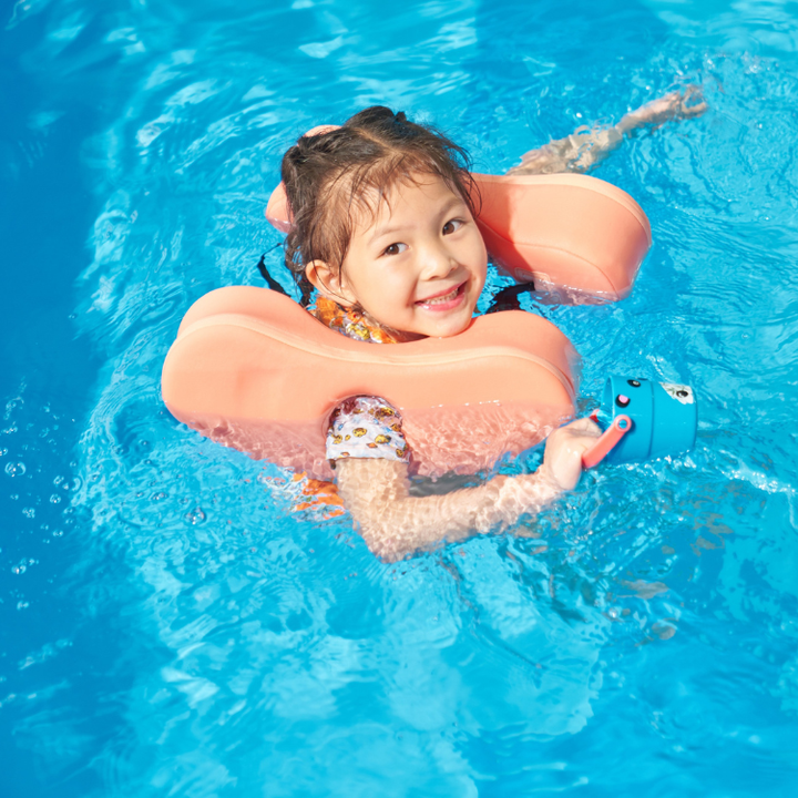 Children's swimming float, water games 