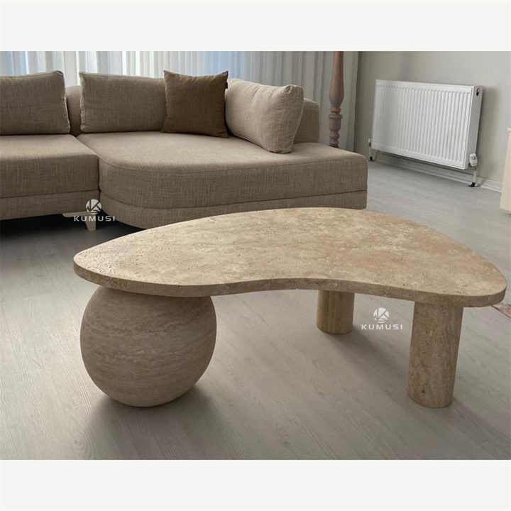 طاولة مركزية من ترافرتين  ,Travertine center table