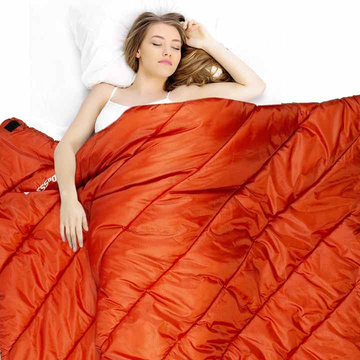 sleeping bag 