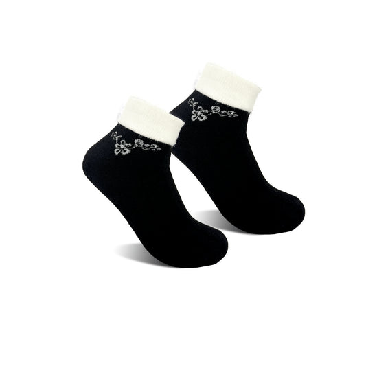 جوارب ناعمه