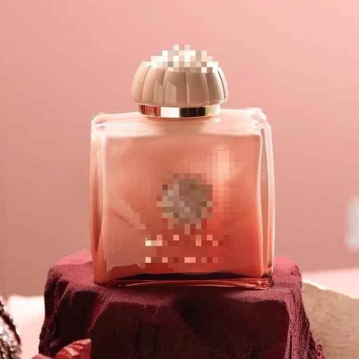 Men's Pink Perfume 