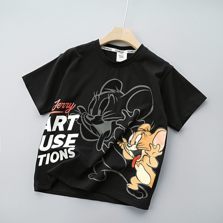 تي شيرت كرتوني جديد للأطفال لعام . New Children's Cartoon T-shirt, Boys and Girls