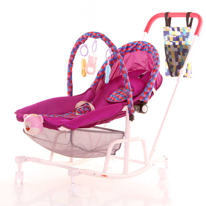عربة أطفال بحزام أمان، عجلات شاملة بأربع عجلات، وألعاب أطفال Stroller with seat belt, four-wheel universal wheels, and baby toys