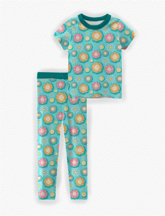 أعلى مستوى من المصنع جودة مجموعة بيجامات من الخيزران للأطفال والفتيات الأولاد قصيرة الأكمام Top Quality Factory Bamboo Pajama Set for Kids Girls Boys Short Sleeve and Pants Soft Breathable Pajamas Custom Print