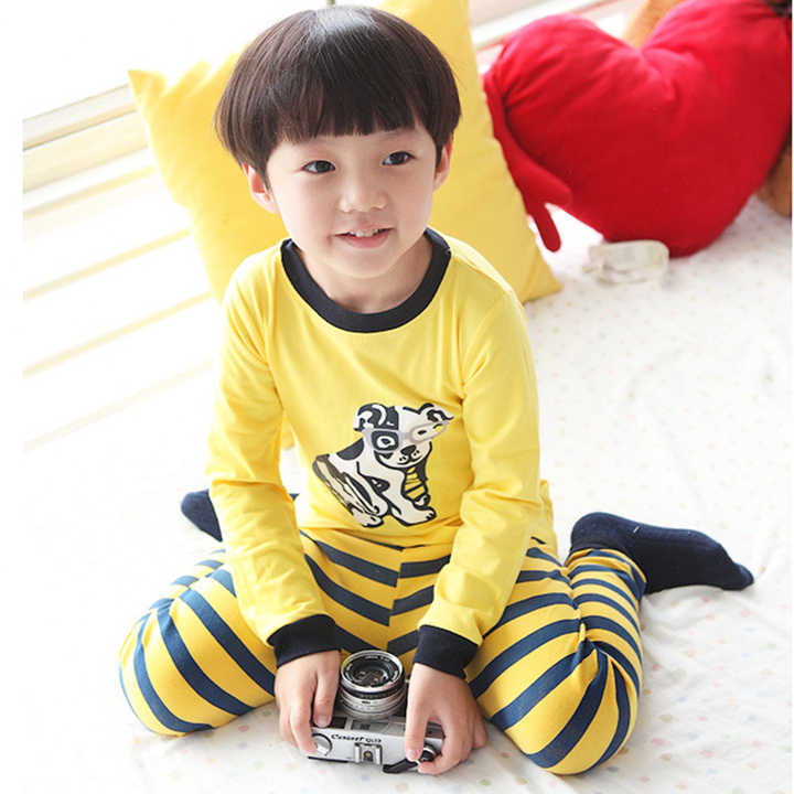 طقم ملابس نوم قطن للأولاد كم طويل