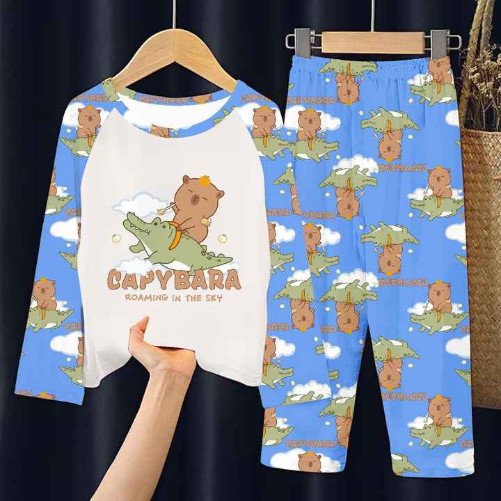 Cartoon Capybara Spring and Summer Children's Thin Long-sleeved Pajamas Set for Boys and Girls Full Printed Home Clothesكارتون كابيبارا الربيع والصيف للأطفال مجموعة ملابس نوم رقيقة طويلة الأكمام للصبيان والفتيات ملابس منزلية مطبوعة كاملة