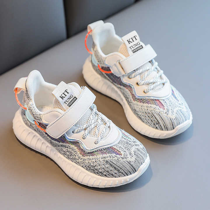 Children's casual sports shoes 