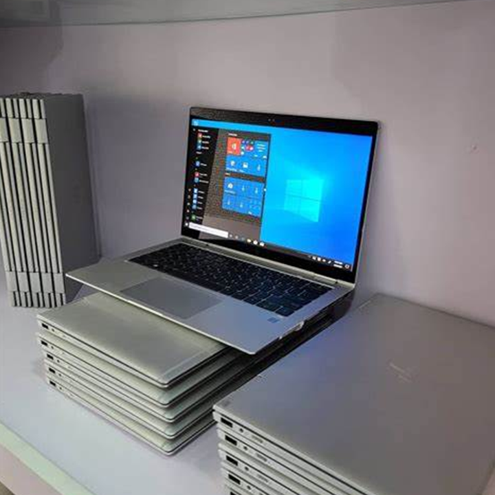 8GB laptop 