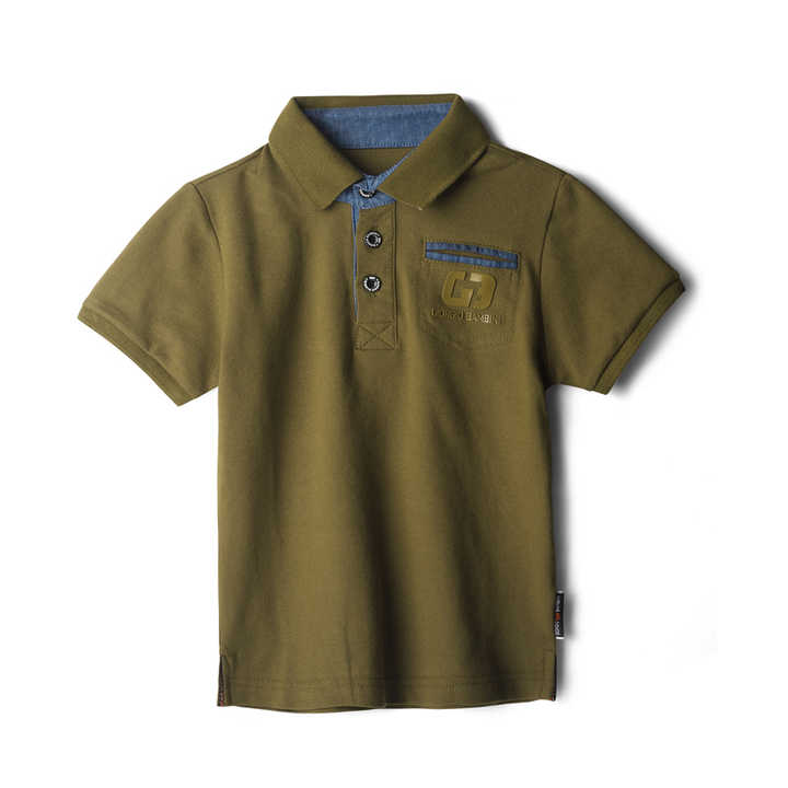 Summer clothes for children. 