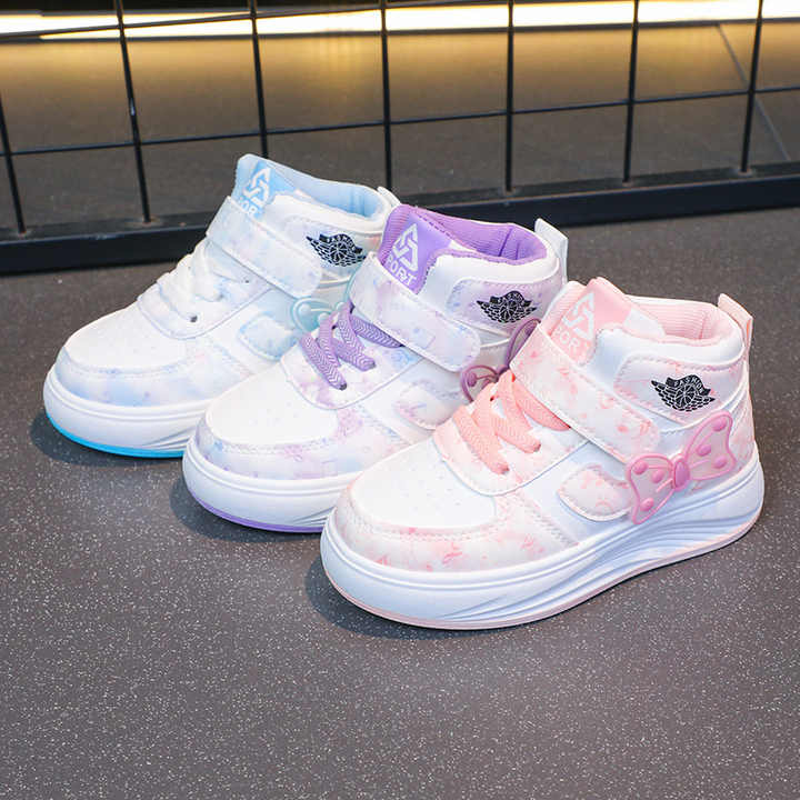 Girls' casual sneakers
