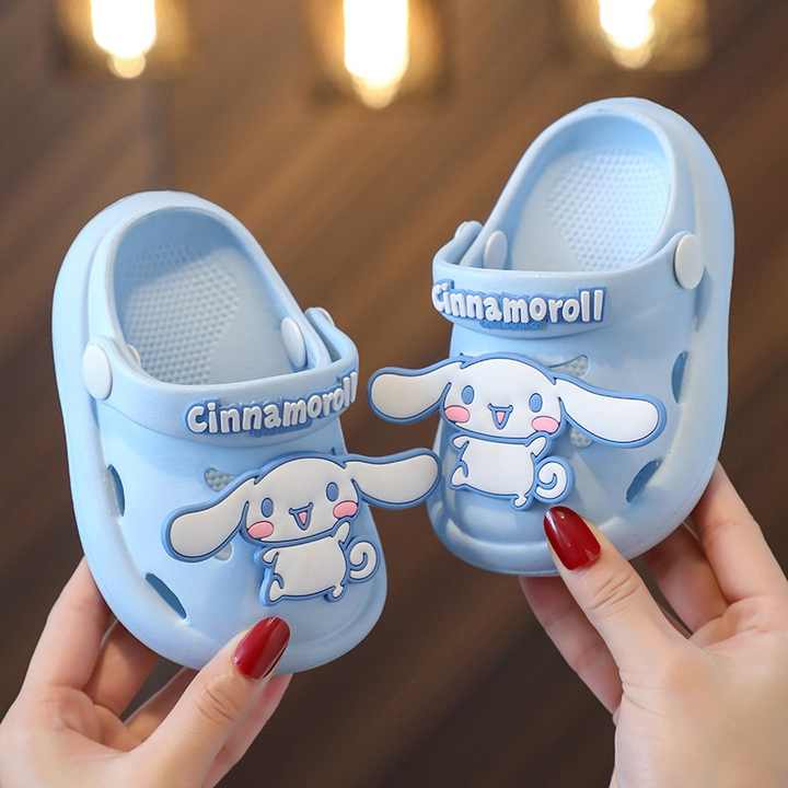 summer slippers 