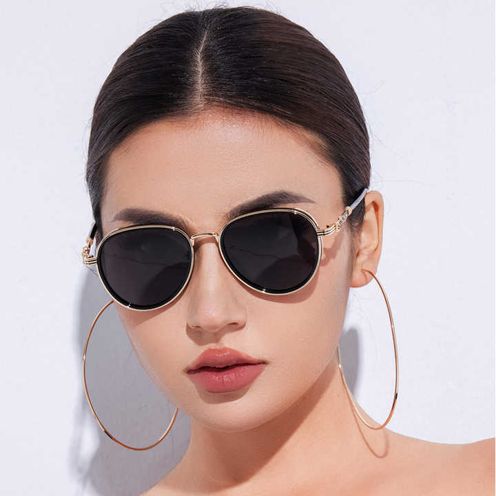 Women's sunglasses 