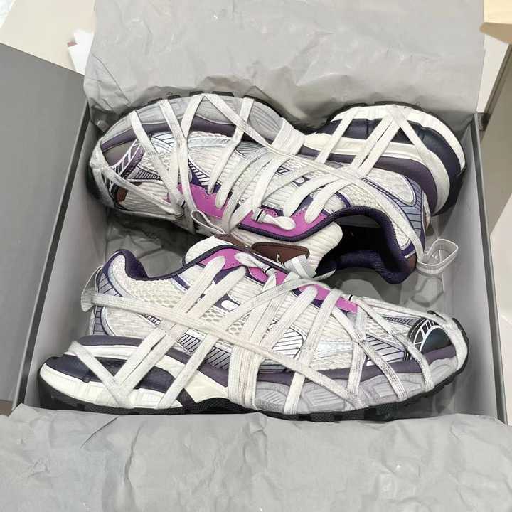 Men's shoes 