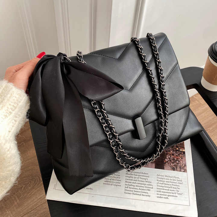 Large women's shoulder bag