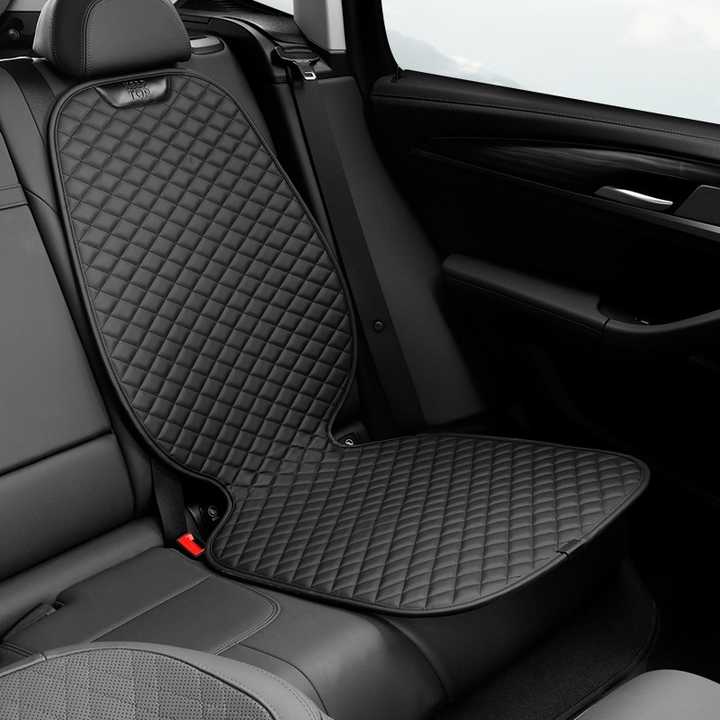 car brushes . فرشات سيارات