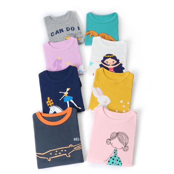 طقم ملابس نوم للفتيات الصغيرات طقم ملابس نوم قطن ملون مطبوع ضيقLittle Girls Sleepwear Set Colorful Printed Cotton Slim Fit Sleepwear Set
