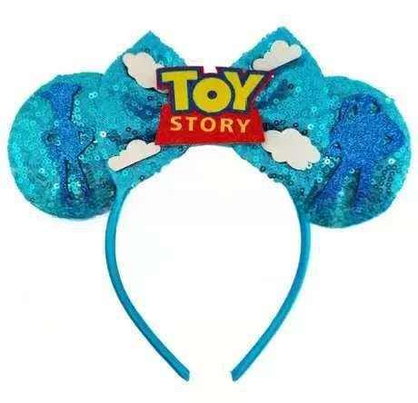Hair Accessories: Attractive Hair Band with Sequin Bow 