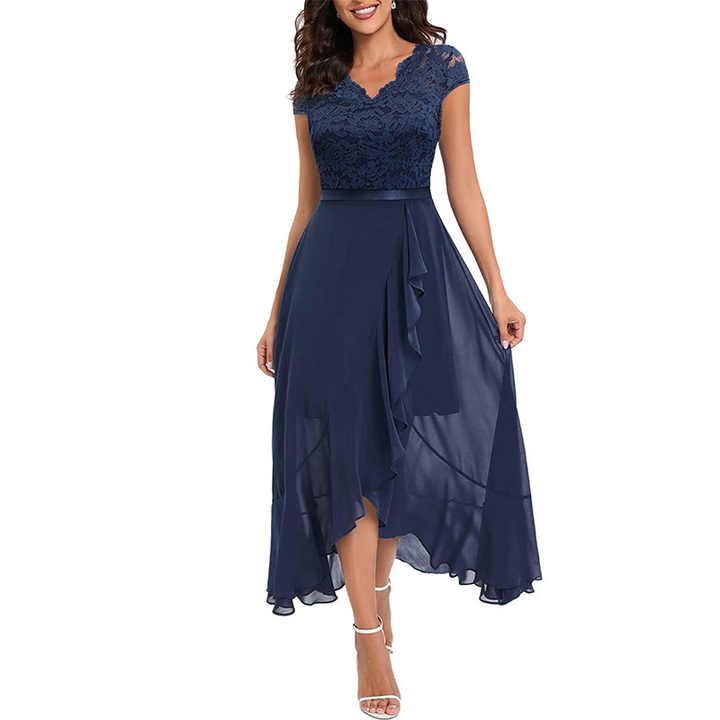New lace dress