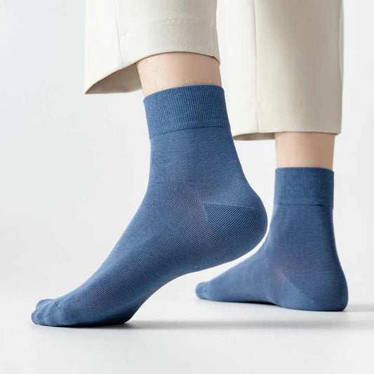 تخفيضات كبيرة على جوارب خيزران ملونة عالية . Big Sale High Quality Colorful Bamboo Socks for Men