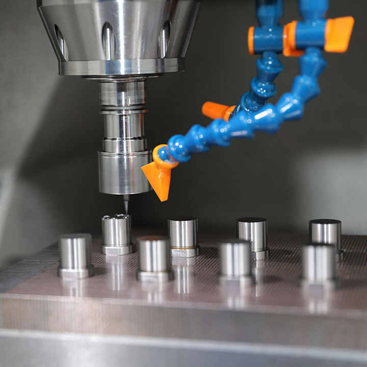 Endoscope injection molds/medical devices 