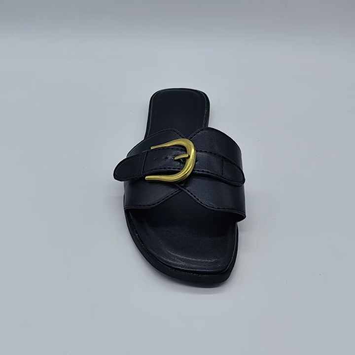 Women's flat square toe sandal 