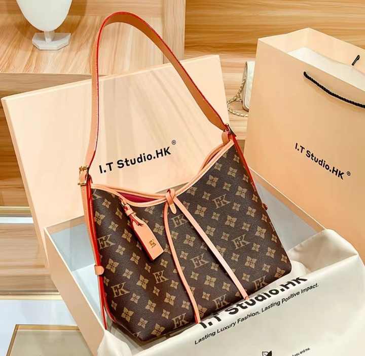 Original Edition Ladies Handbags 