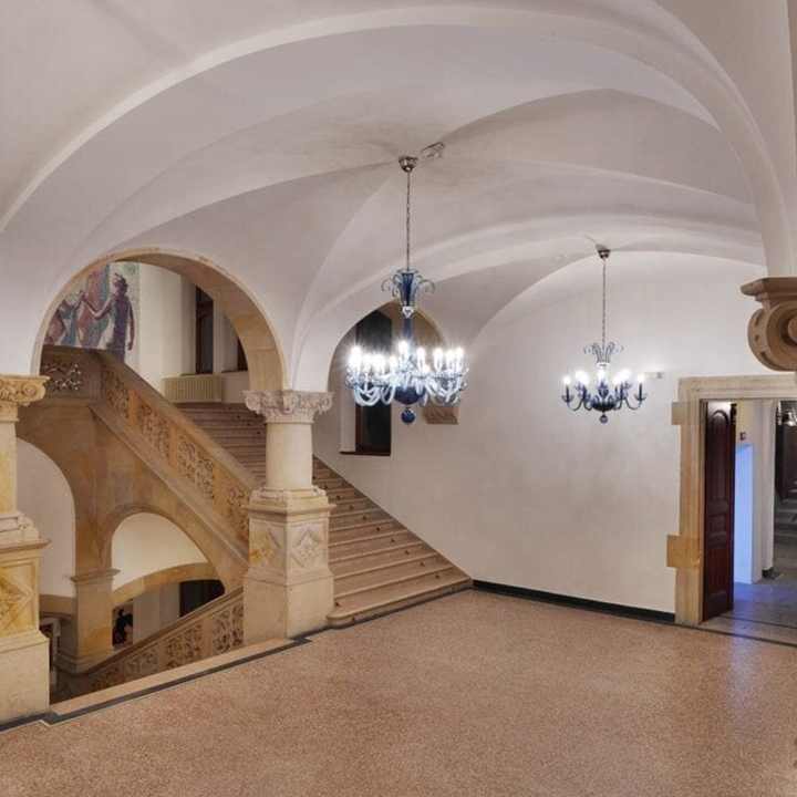 ثريا كريستال زجاجية