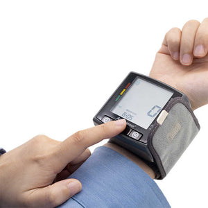 جهاز قياس ضغط الدم الأوتوماتيكي المحمول ، جهاز . Portable Automatic Blood Pressure Monitor, Portable