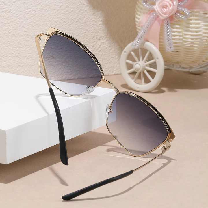 New Women's Cat Eye Sunglasses 