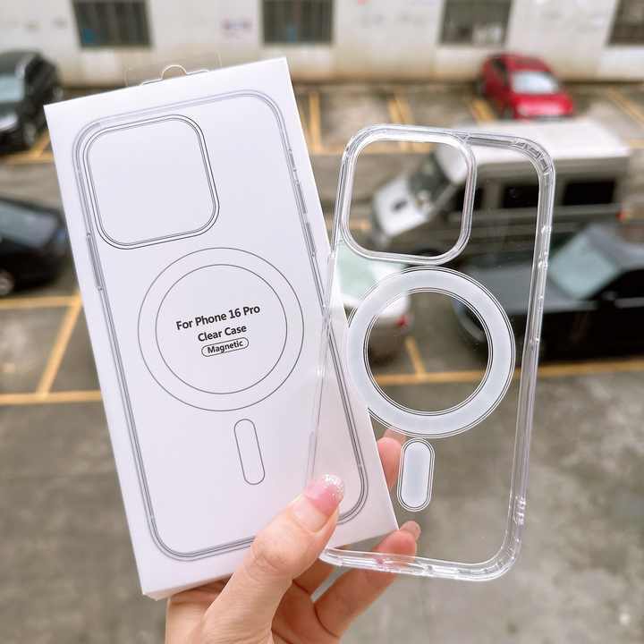 شحن لاسلكي شفاف مضاد للخدش لهاتف آيفون . Anti-scratch clear wireless charging case for iPhone