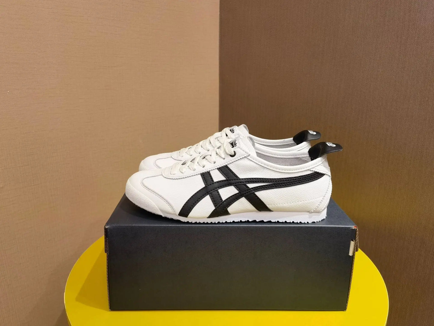 Boys' sneakers 