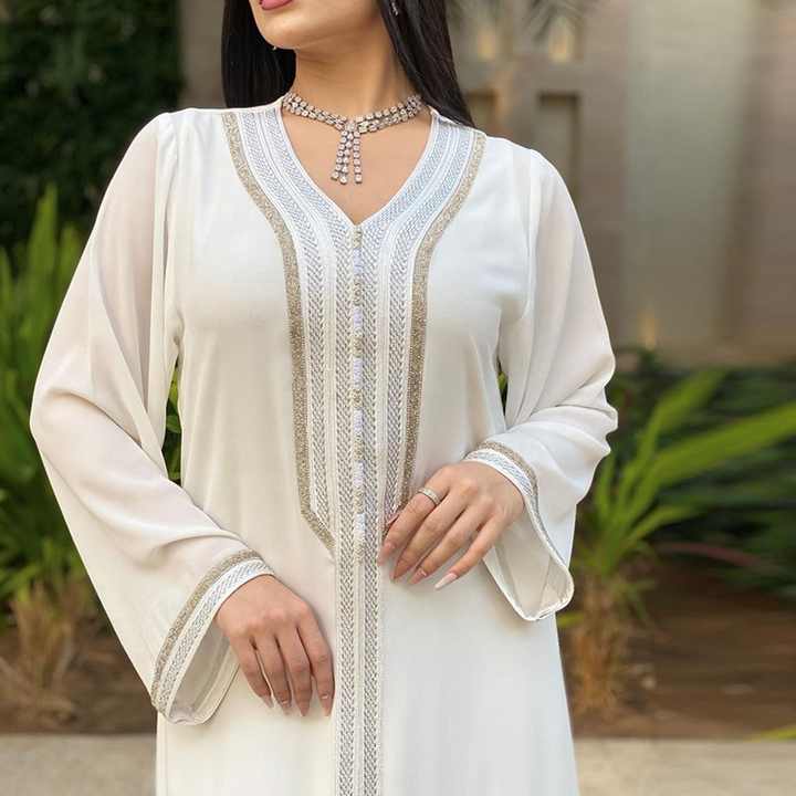 Maxi caftans and jalabiyas