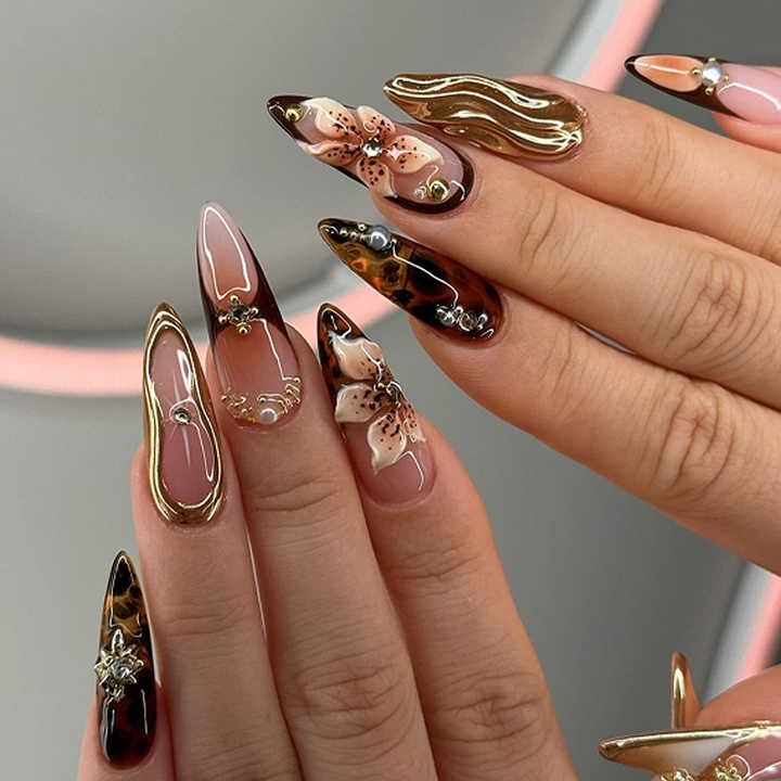 French Leopard Nail Art 