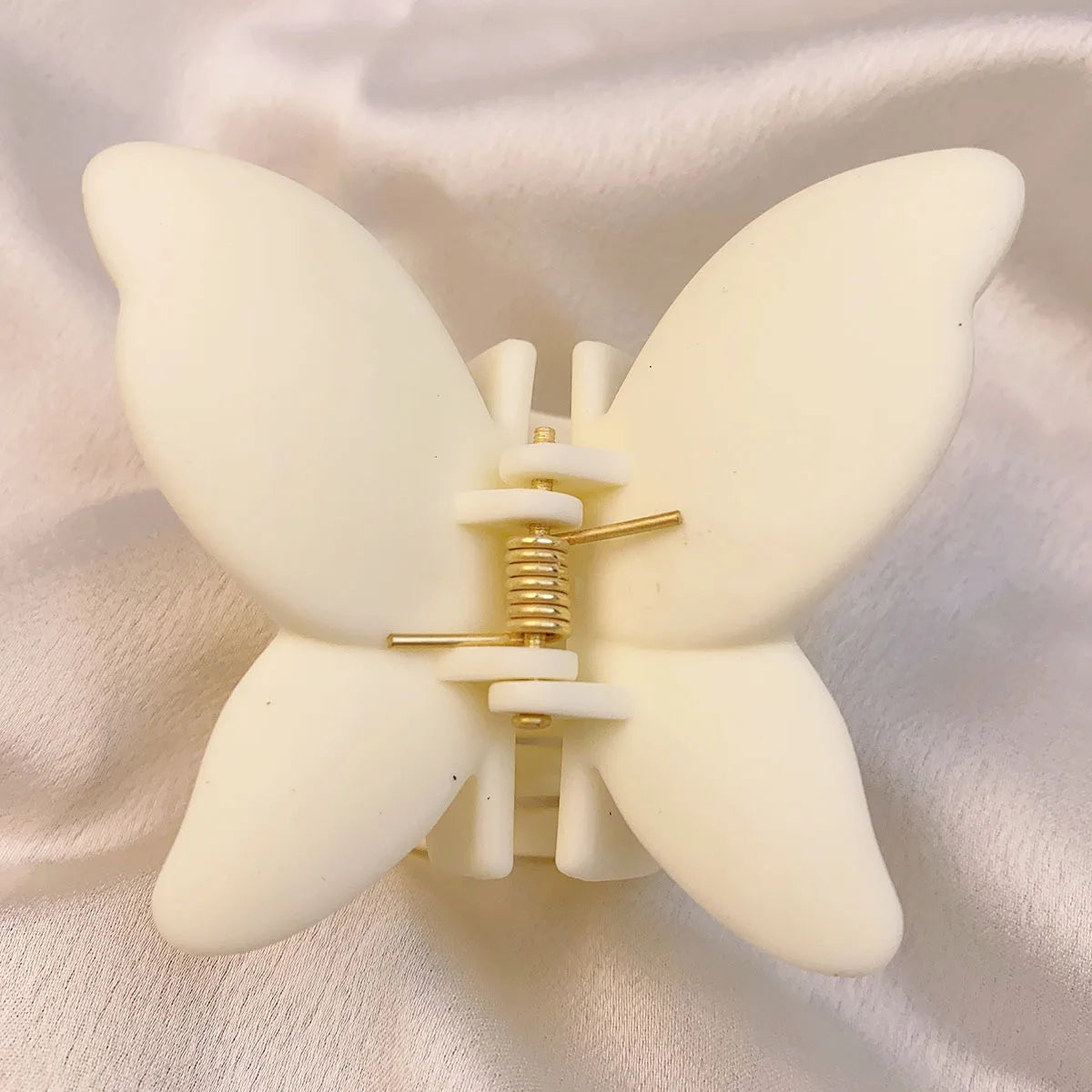 مشبك شعر بلاستيكي