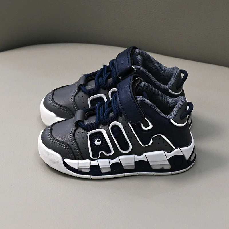 حذاء رياضي اولاد