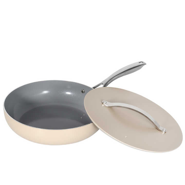 Modern cooking sets 