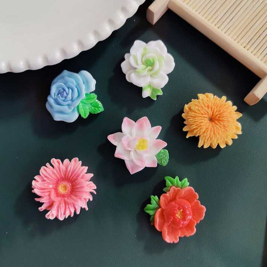 Kawaii Flower Flatback Resin Cabochon Piece 