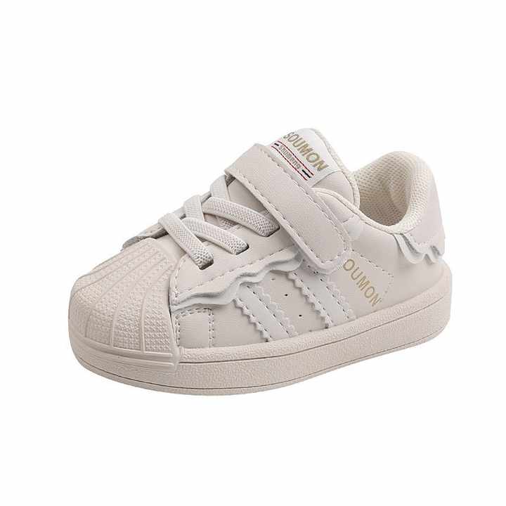 children's shoes 
