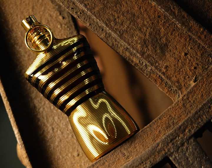 Men's perfume 