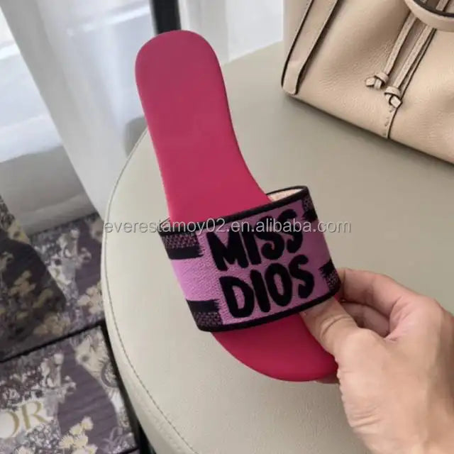 Women's shoes 