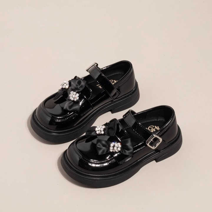new children's shoes 