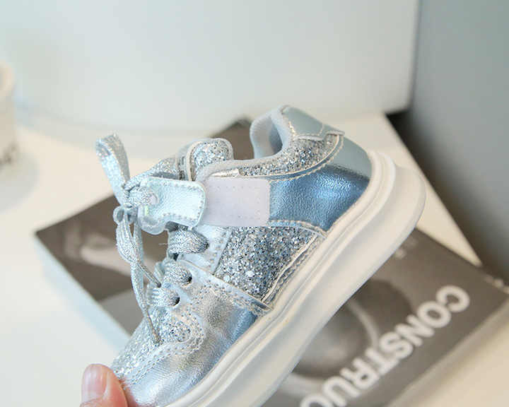 أحذية أطفال أنيقة مضحكة أحذية مدرسية للأطفال . Funny Stylish Kids Shoes Toddler School