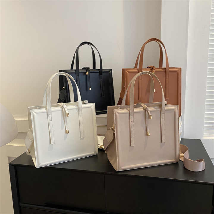 حقائب و امتعة , Bags & Luggage