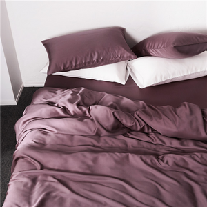 Fitted Sheets with 4 Pillowcases Bamboo Sheet Set, 6 Pieces, Queen Size 