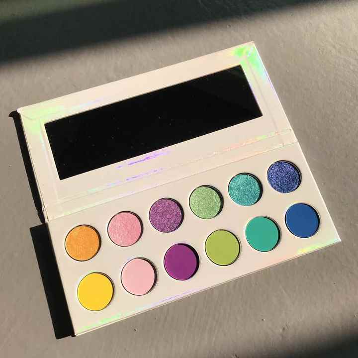 eye shadow