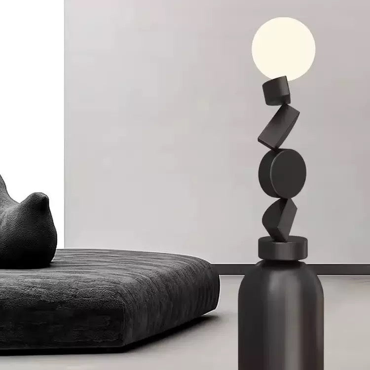 مصباح أرضي كلاسيكي