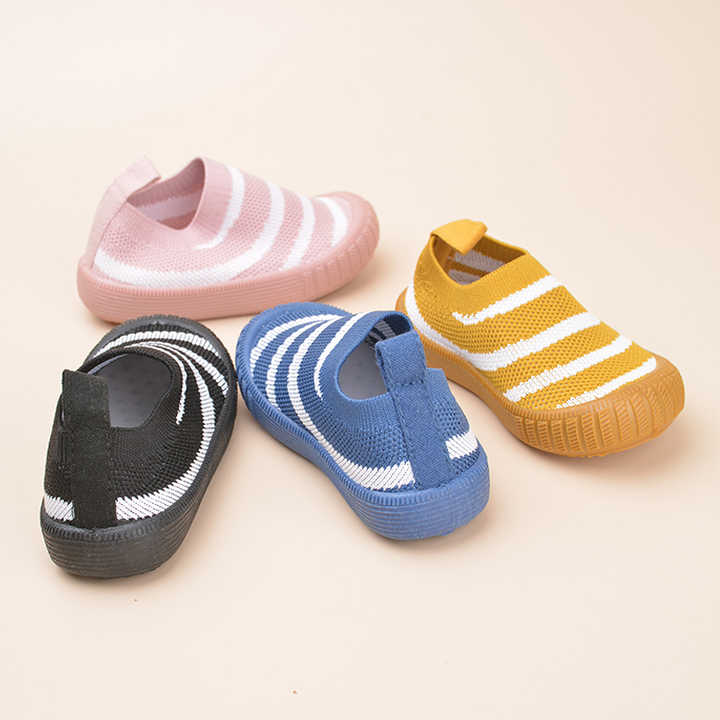 أحذية مضلعة للبنات والأولاد من EDUBA للمواسم . EDUBA Girls and Boys Four Seasons Ribbed