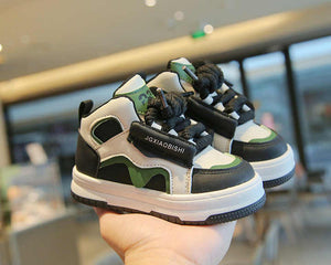 New models of boys' boots 