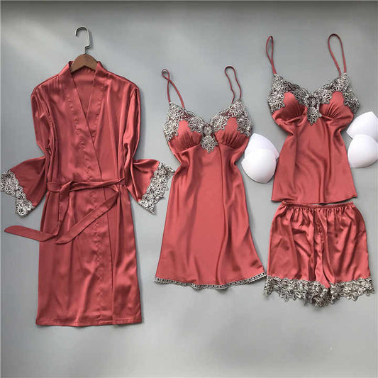 بدلات نوم نسائيه , Women's sleepwear